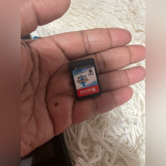 Nintendo switch - Picture 4 of 4